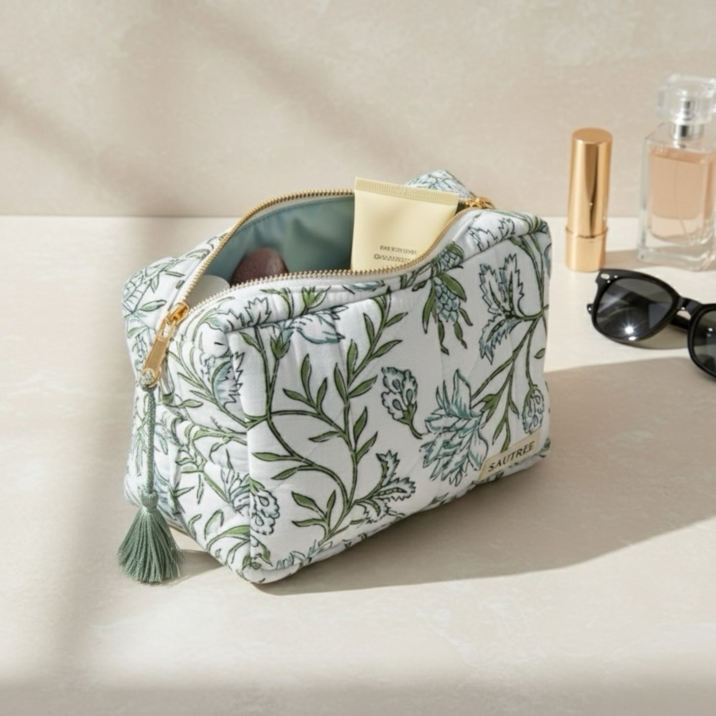 Clematis Large Quilted Organiser