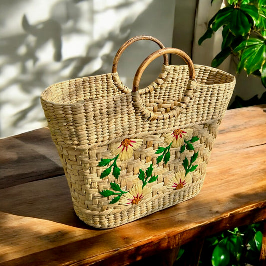 Handwoven Kouna Grass Bag – Eco-friendly tote with floral embroidery, perfect for sustainable fashion, shopping, beach, and summer outings in the UK