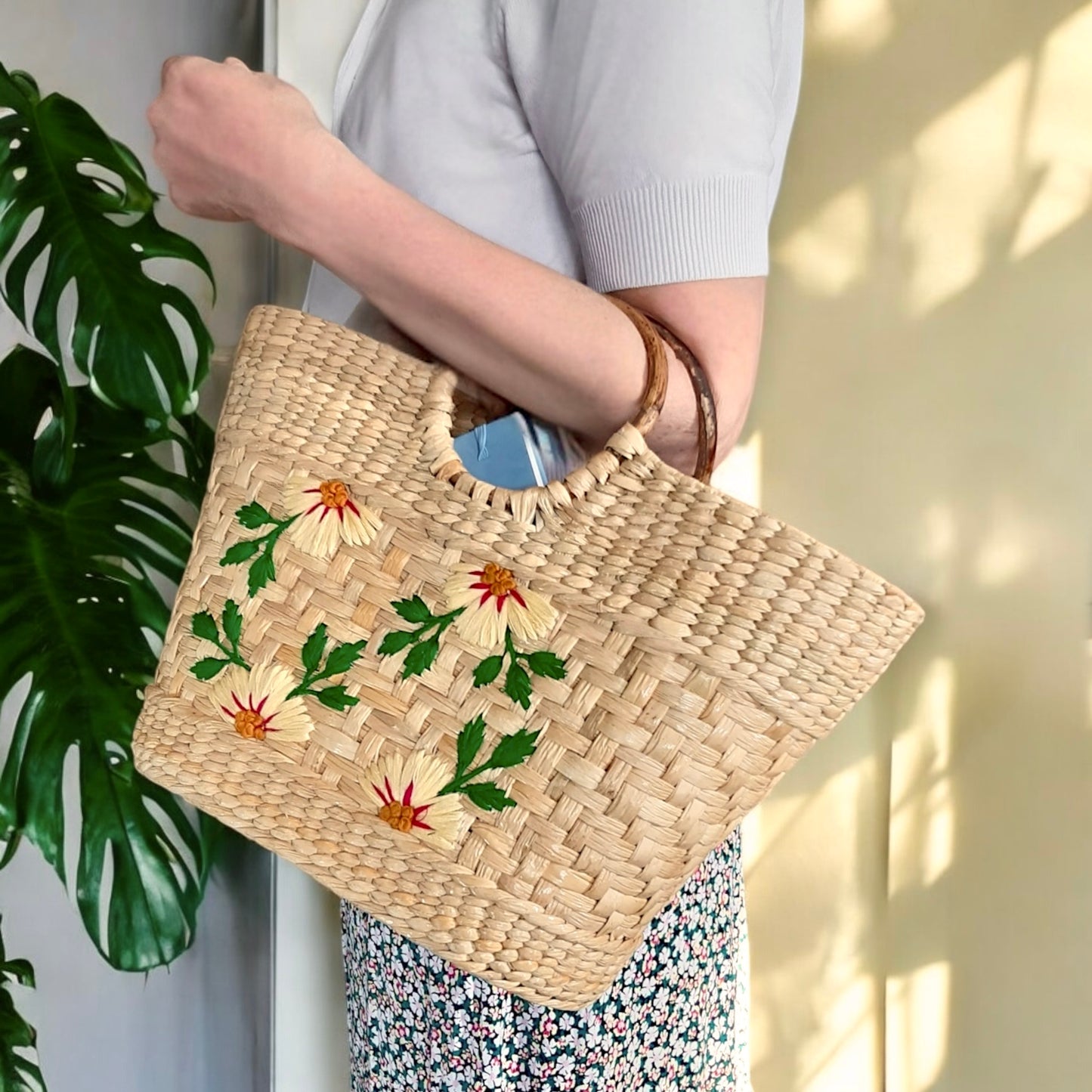 Handmade Embroidered Kouna Grass Bag