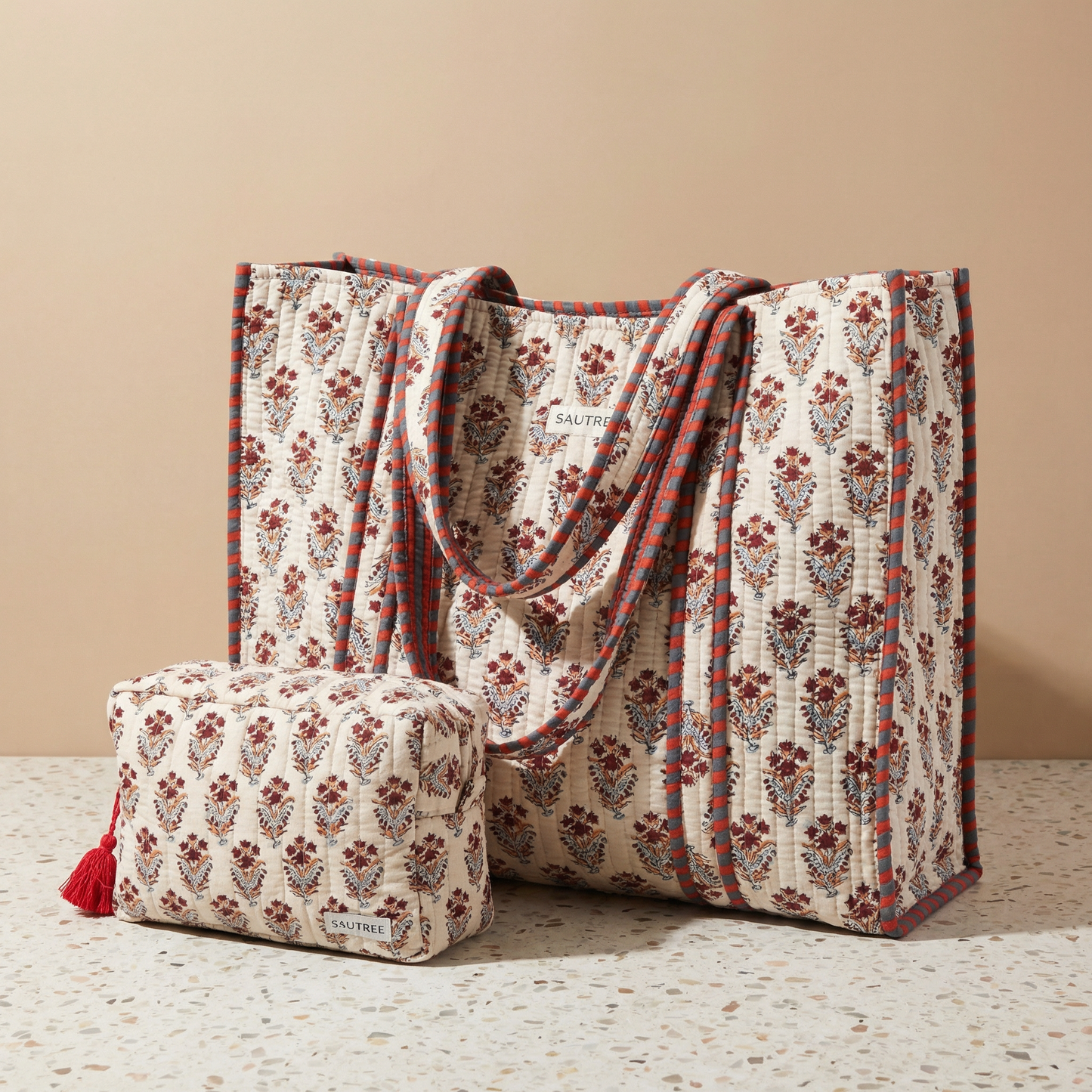 Red Buta Everyday Set