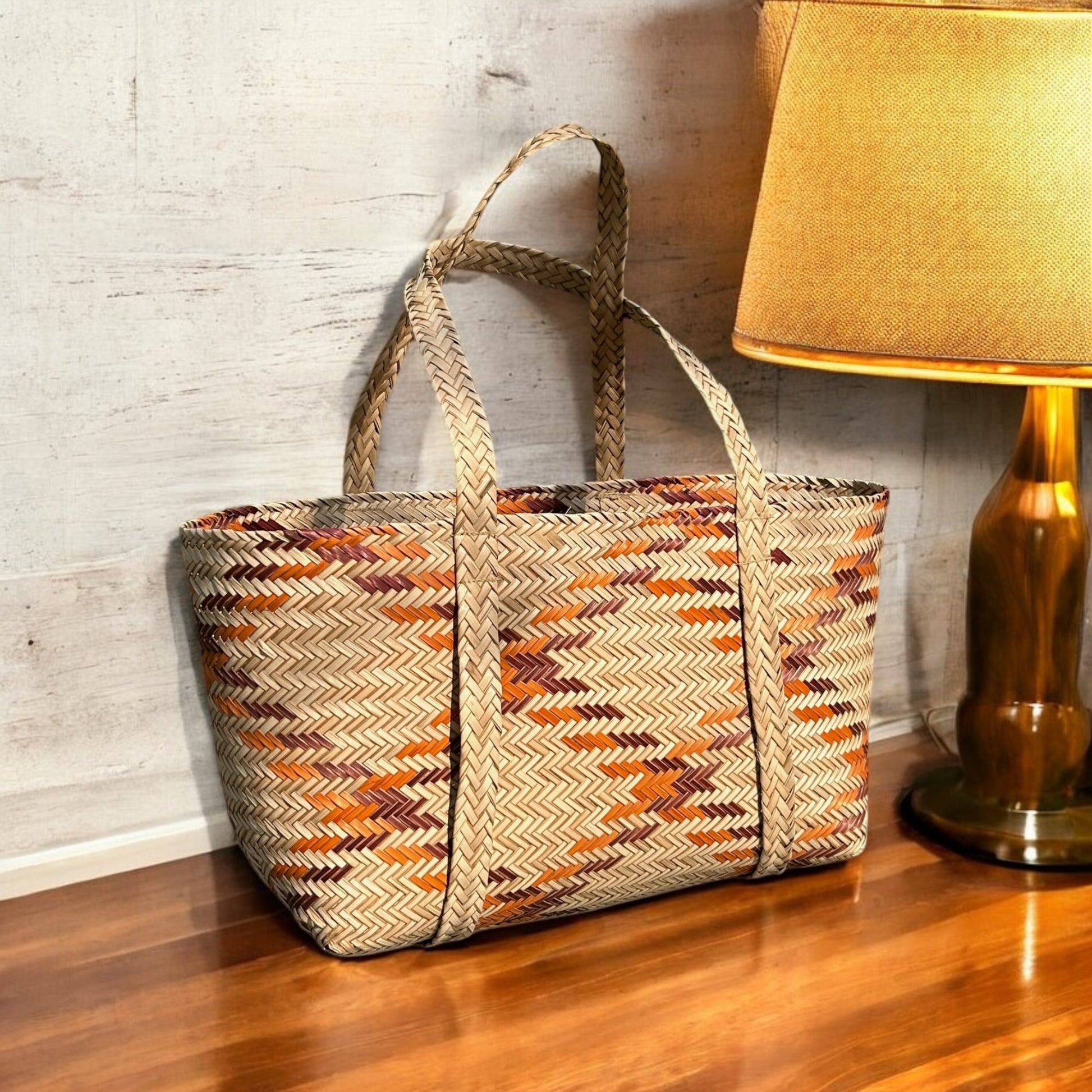 Handwoven water reed shoulder bag – sustainable and eco-friendly tote for women in the UK.